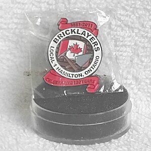 1881-2011 Bricklayers Local 1 Hamilton Ontario 130yrs Brass & Enamel Pin BNIP!!